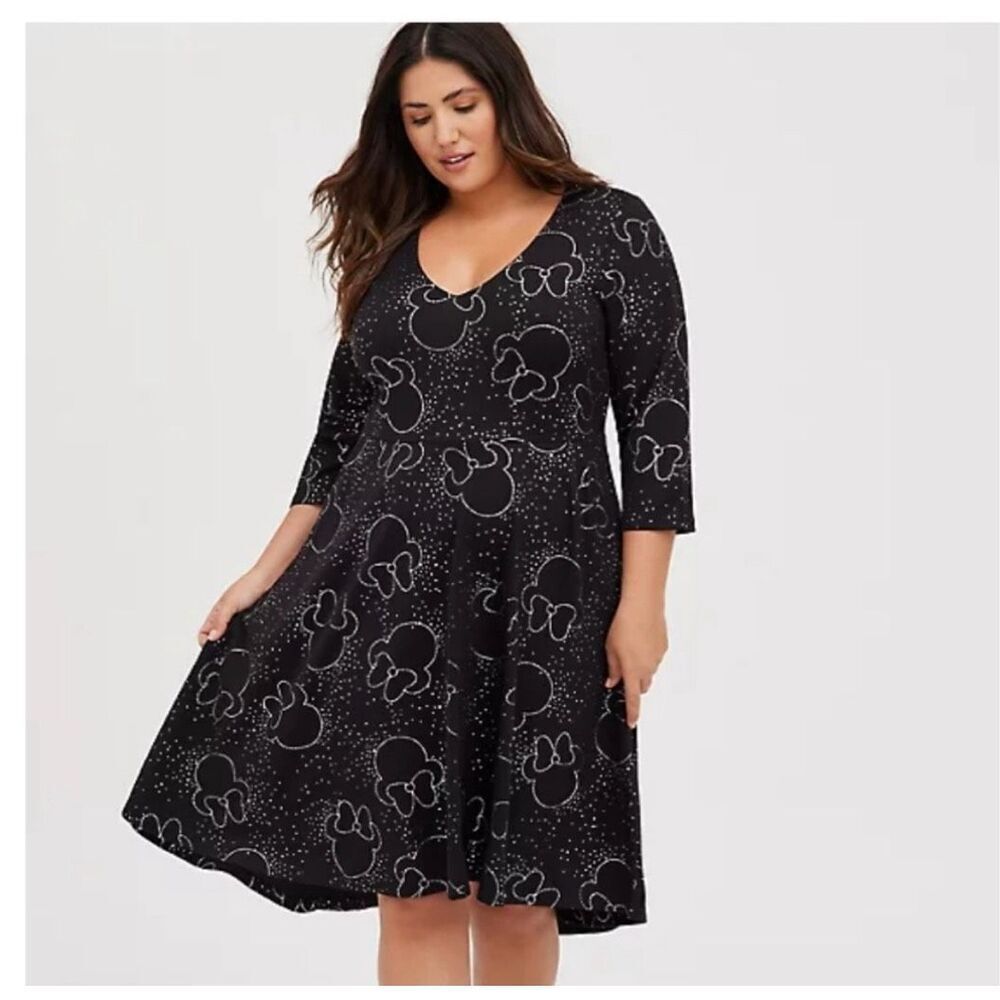 NEW Torrid Disney Minnie Mouse Black Silver Foil Skaterโ Dress Pockets 6X Glam
